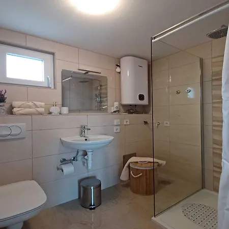 Beachfront With Balcony And Sea View * Vrsi